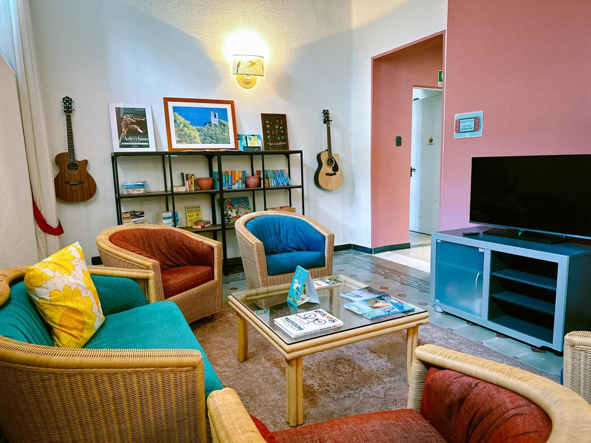 Hotel Bello By Ostello Bello Finale Ligure Eksteriør bilde